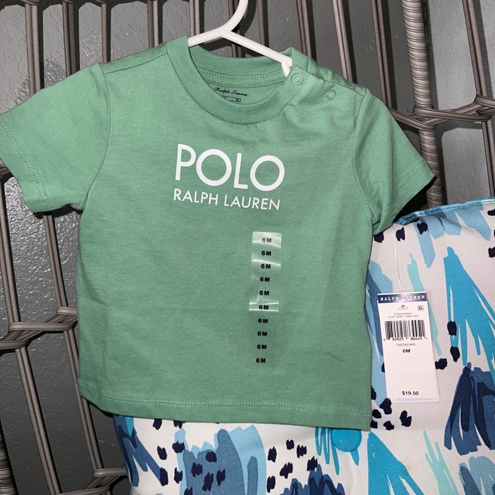 Baby’s polo T-shirt